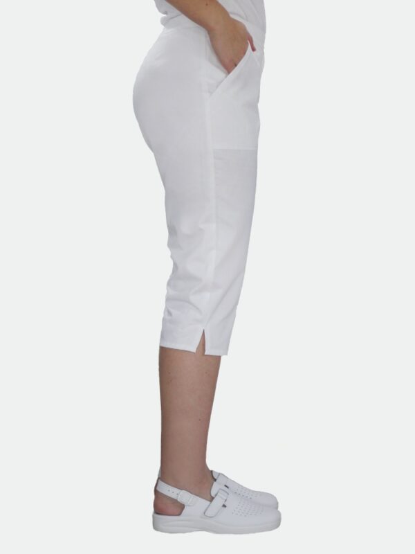 Dámské bílé lékařské kalhoty Mirka tříčtvrteční
